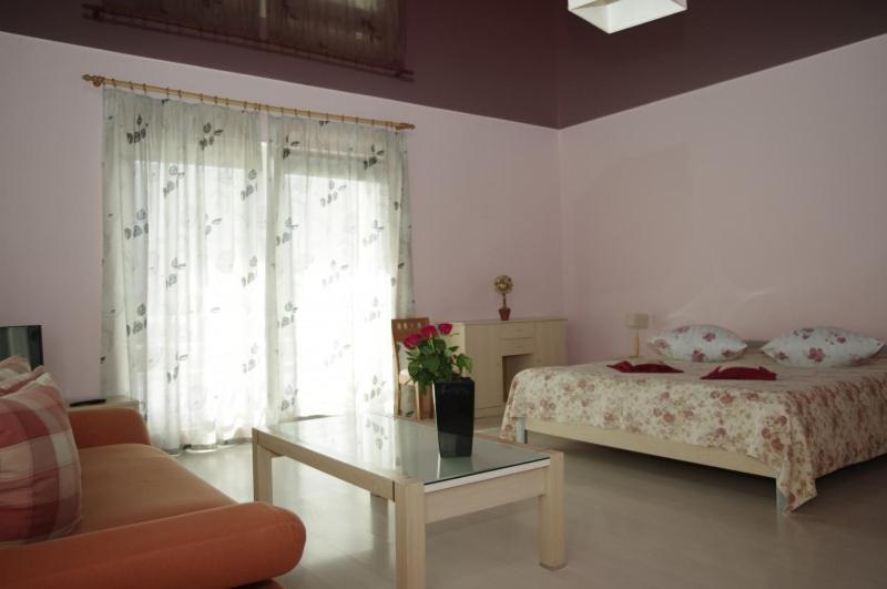 Europe Guesthouse نارفا المظهر الخارجي الصورة